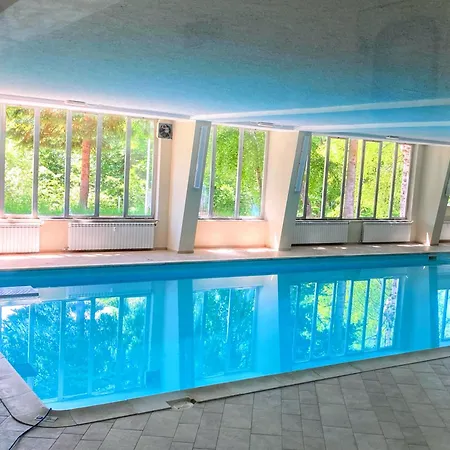 6 Ospiti Con Piscina, 3 Camere, Box, 2 Min Piste - Snow Pool Lägenhet