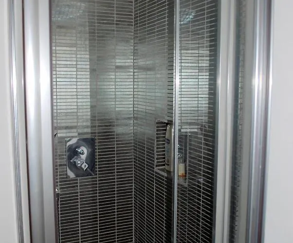 Lägenhet 6 Ospiti Con Piscina, 3 Camere, Box, 2 Min Piste - Snow Pool