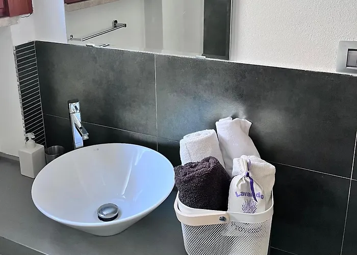 6 Ospiti Con Piscina, 3 Camere, Box, 2 Min Piste - Snow Pool Lägenhet